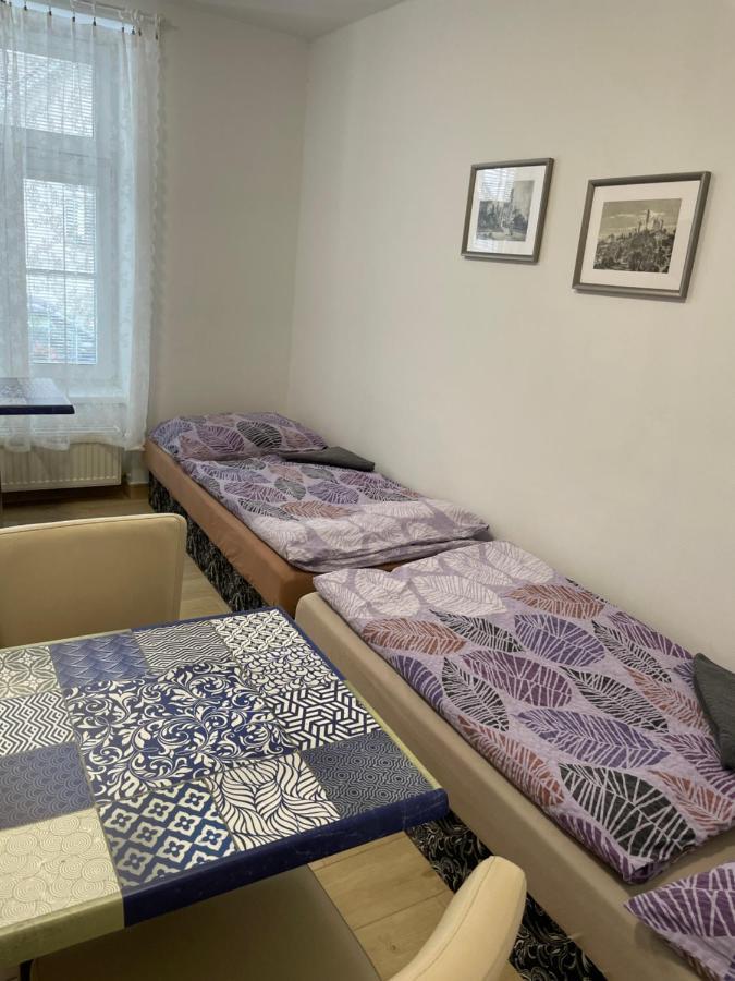 Cetnicka Stanice Hluboka Hluboka nad Vltavou Luaran gambar