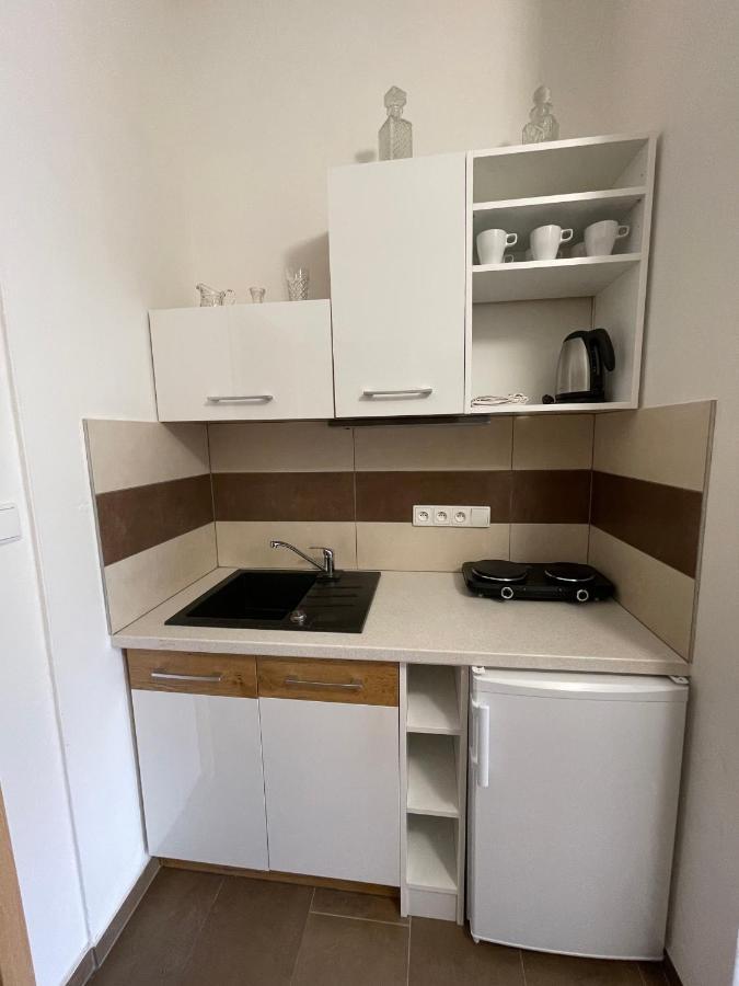Cetnicka Stanice Hluboka Hluboka nad Vltavou Luaran gambar