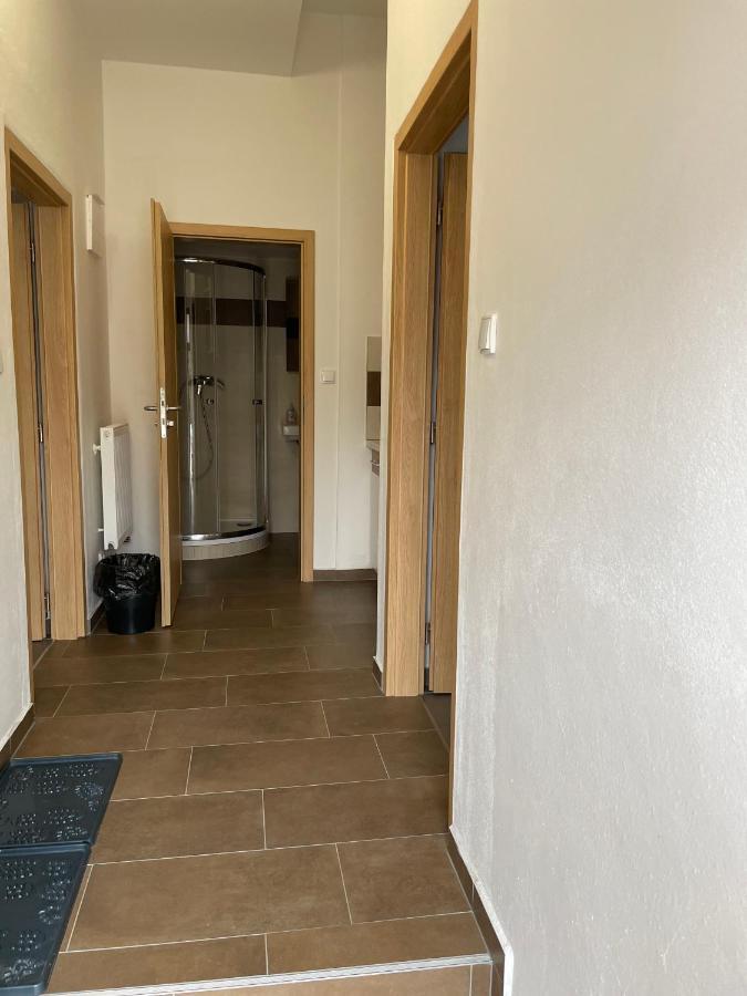 Cetnicka Stanice Hluboka Hluboka nad Vltavou Luaran gambar